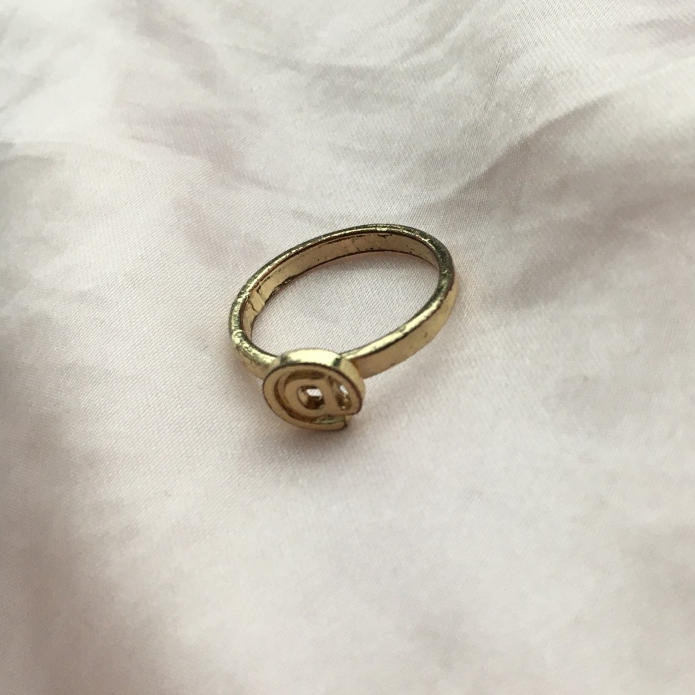 @ ring - Picture 2 of 5